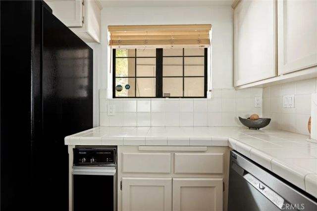 4 Village B, Lake Arrowhead, CA 92352