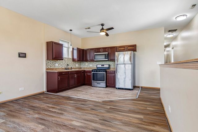 7018 S Dorchester Avenue, Chicago, IL 60637