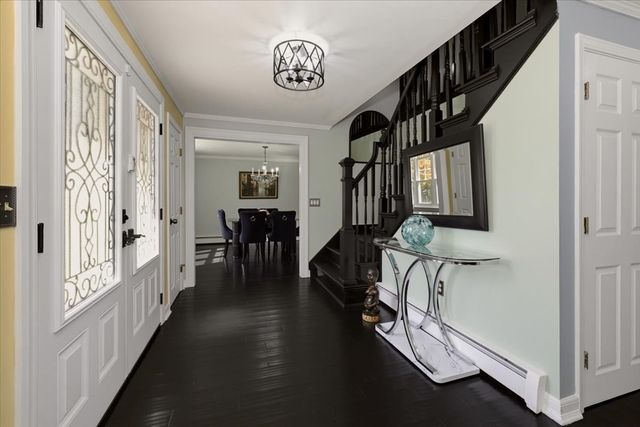 95 Jewett St, Pepperell, MA 01463