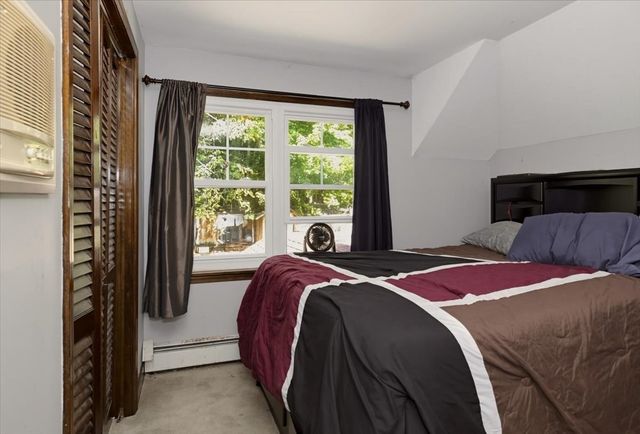 95 Jewett St, Pepperell, MA 01463