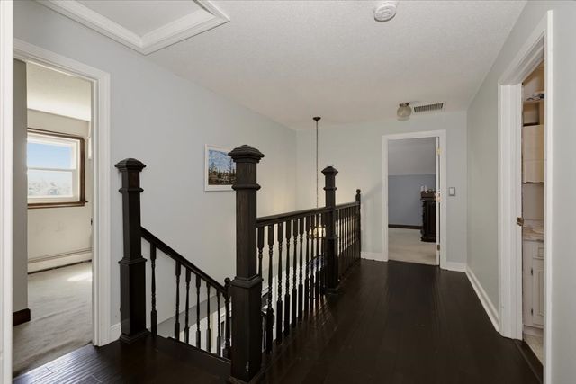 95 Jewett St, Pepperell, MA 01463
