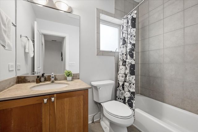 1909 W NORTH Avenue 2, Chicago, IL 60622