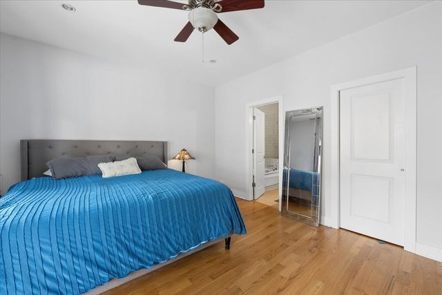 1909 W NORTH Avenue 2, Chicago, IL 60622