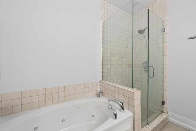 1909 W NORTH Avenue 2, Chicago, IL 60622