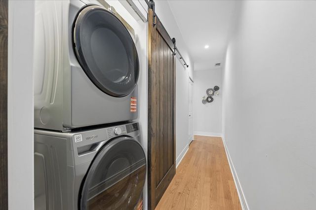 1909 W NORTH Avenue 2, Chicago, IL 60622