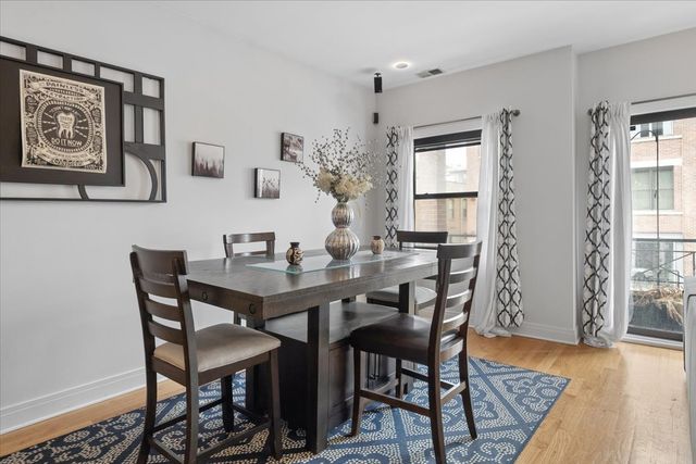 1909 W NORTH Avenue 2, Chicago, IL 60622