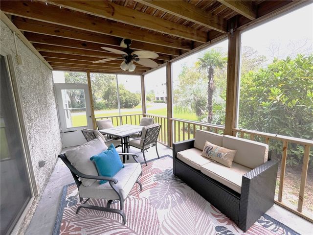 240 Peachtree Street, St Simons Island, GA 31522