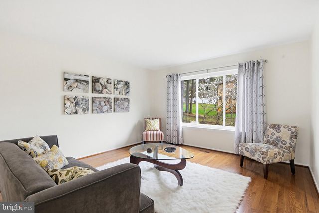 10 SPRUCE CT, Owings Mills, MD 21117
