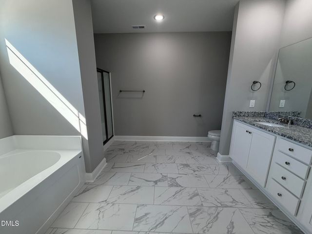 32 Hot Springs Way, Benson, NC 27504