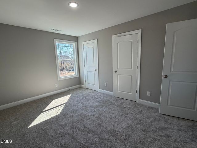 32 Hot Springs Way, Benson, NC 27504