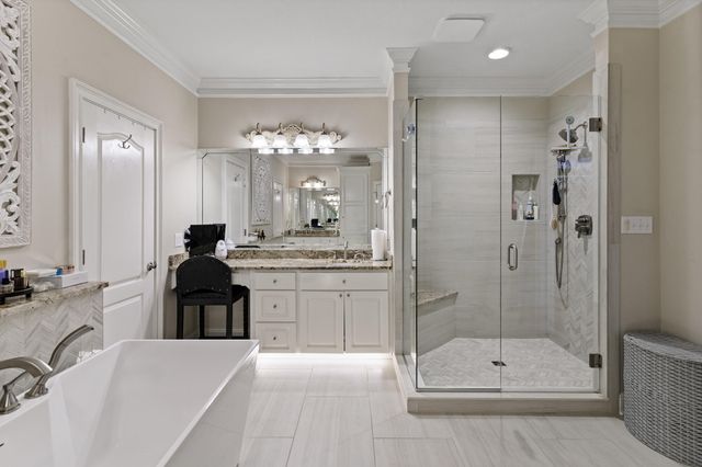 28 W Lake Rd., Hattiesburg, MS 39402