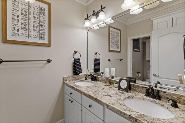 28 W Lake Rd., Hattiesburg, MS 39402