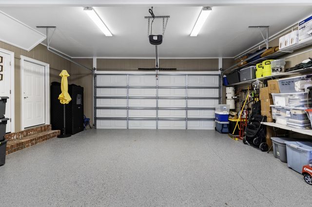 28 W Lake Rd., Hattiesburg, MS 39402