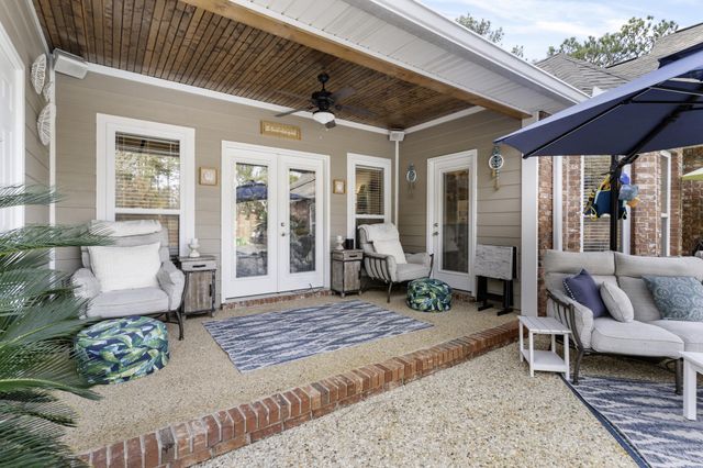 28 W Lake Rd., Hattiesburg, MS 39402