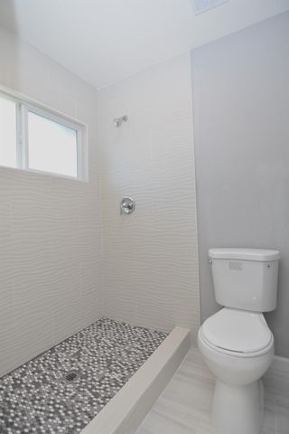 570 Jason Dr, Turlock, CA 95380