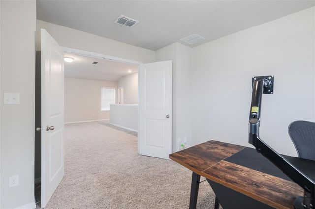 2815 Haystack Lane, Round Rock, TX 78665