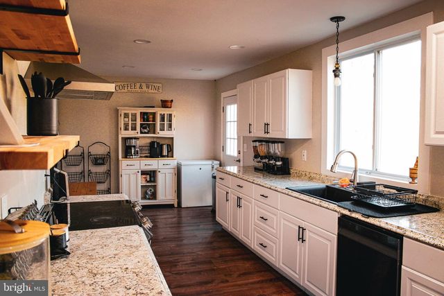 3908 JACKSON RD, Williamstown, NJ 08094