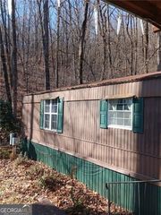 206 Oakridge Drive, Cleveland, GA 30528