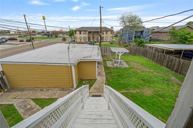 910 Ohio Ave 3, Corpus Christi, TX 78404