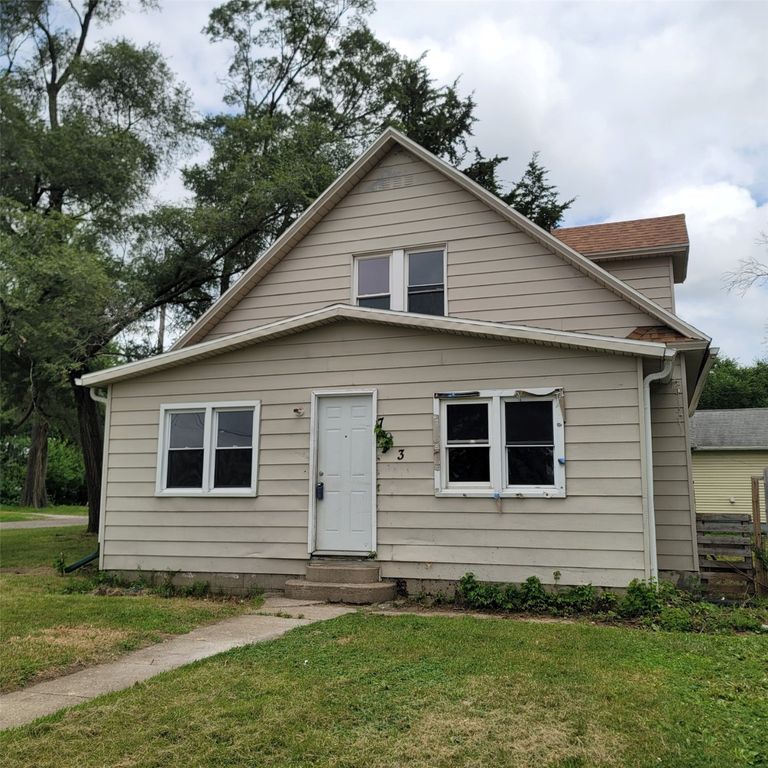 703 SE 25th Court, Des Moines, IA 50317