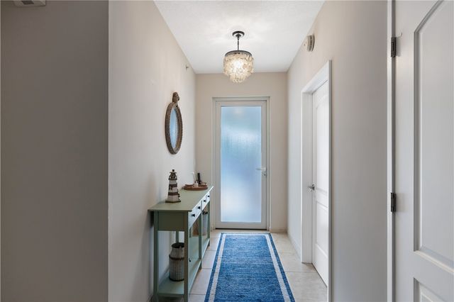 1623 Indian River Drive 103, Sebastian, FL 32958