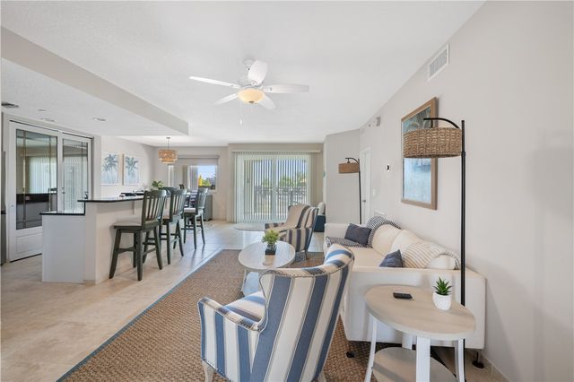 1623 Indian River Drive 103, Sebastian, FL 32958