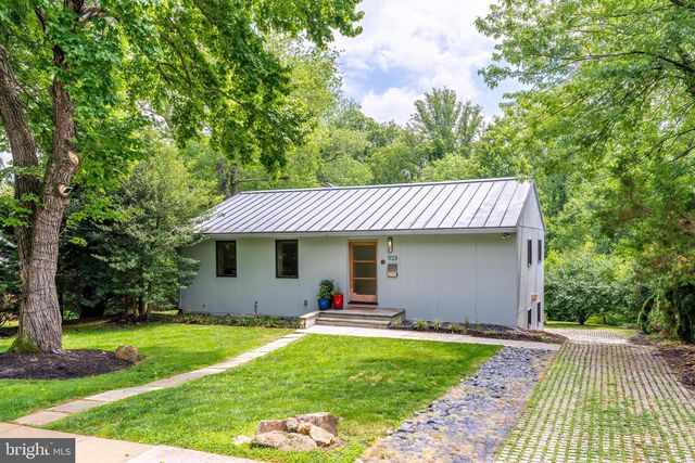 1723 MELBOURNE DR, Mclean, VA 22101