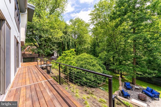 1723 MELBOURNE DR, Mclean, VA 22101