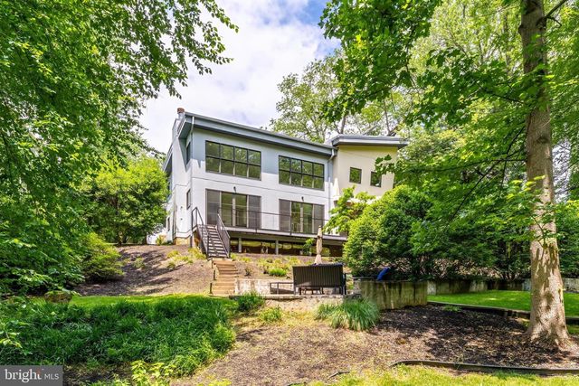 1723 MELBOURNE DR, Mclean, VA 22101