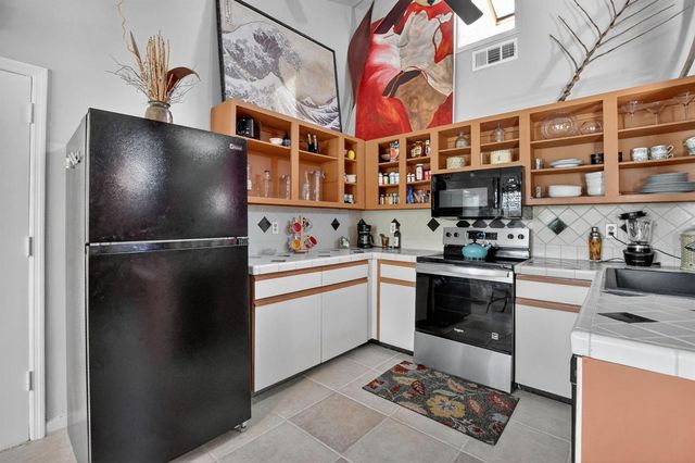 8353 Huntsman Place, Boca Raton, FL 33433