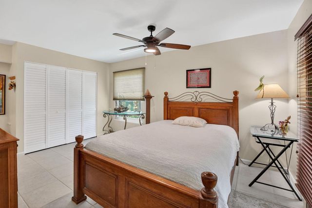 8353 Huntsman Place, Boca Raton, FL 33433