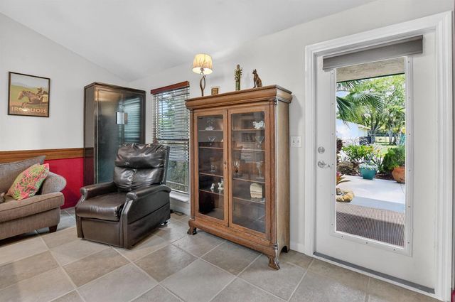 8353 Huntsman Place, Boca Raton, FL 33433