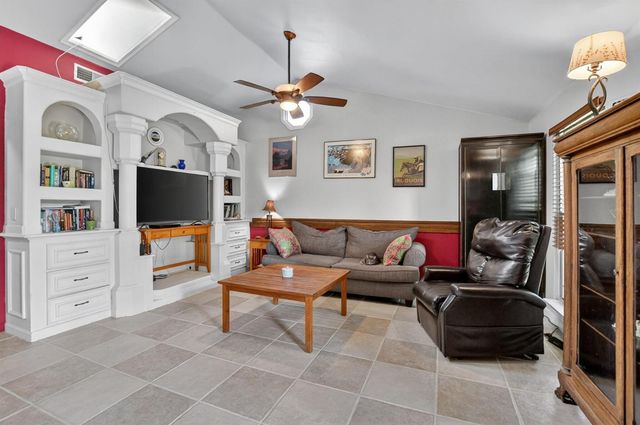 8353 Huntsman Place, Boca Raton, FL 33433