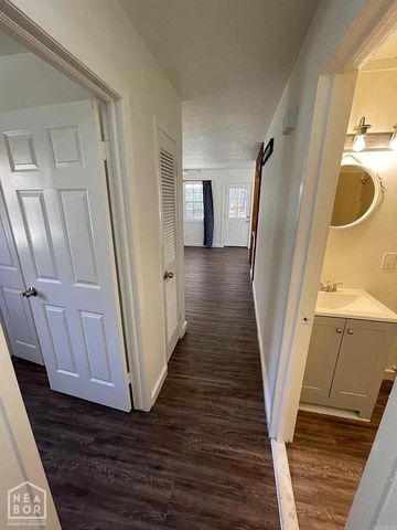 407 Dove Ln, Horseshoe Bend, AR 72512