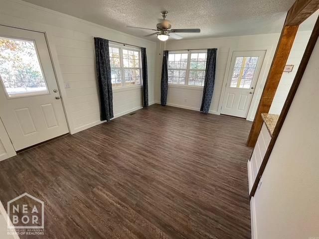 407 Dove Ln, Horseshoe Bend, AR 72512