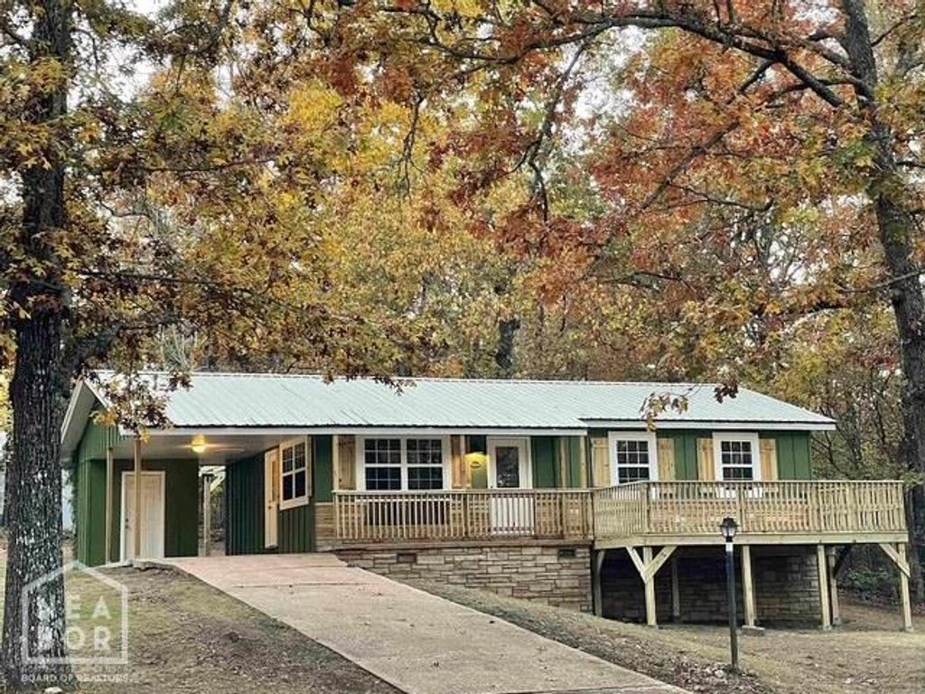 407 Dove Ln, Horseshoe Bend, AR 72512
