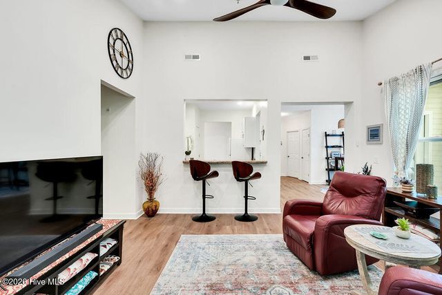 742 Indica Court Apt 301, Wilmington, NC 28405