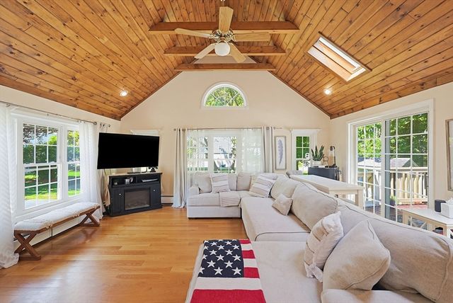 100 Greenwood, Marlborough, MA 01752