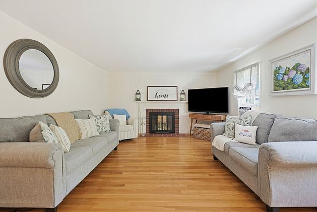 100 Greenwood, Marlborough, MA 01752