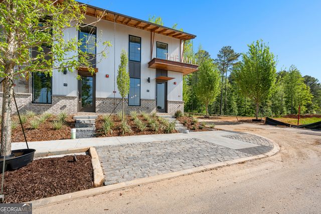 657 5th Street, Fayetteville, GA 30214