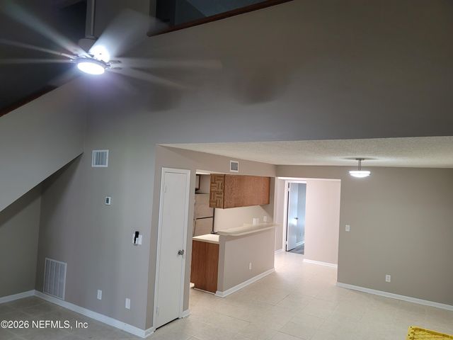 5553 GREATPINE Lane S, Jacksonville, FL 32244