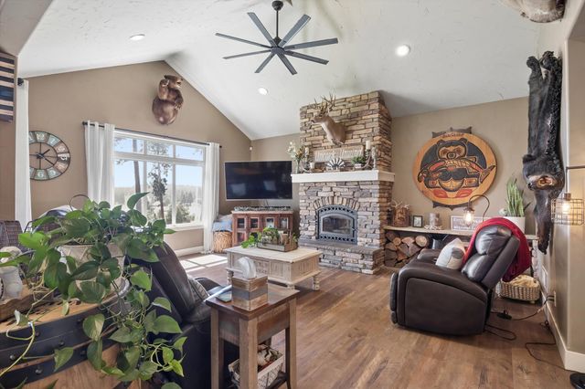5055C S Swenson Rd, Deer Park, WA 99006