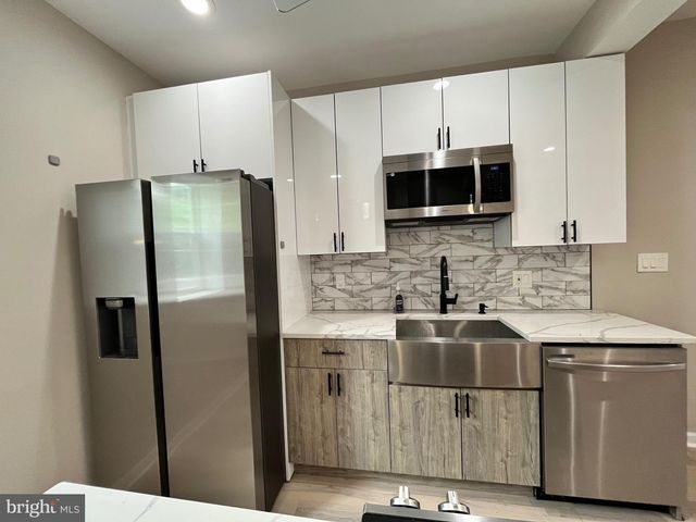 1416 N DOVER ST, Philadelphia, PA 19121