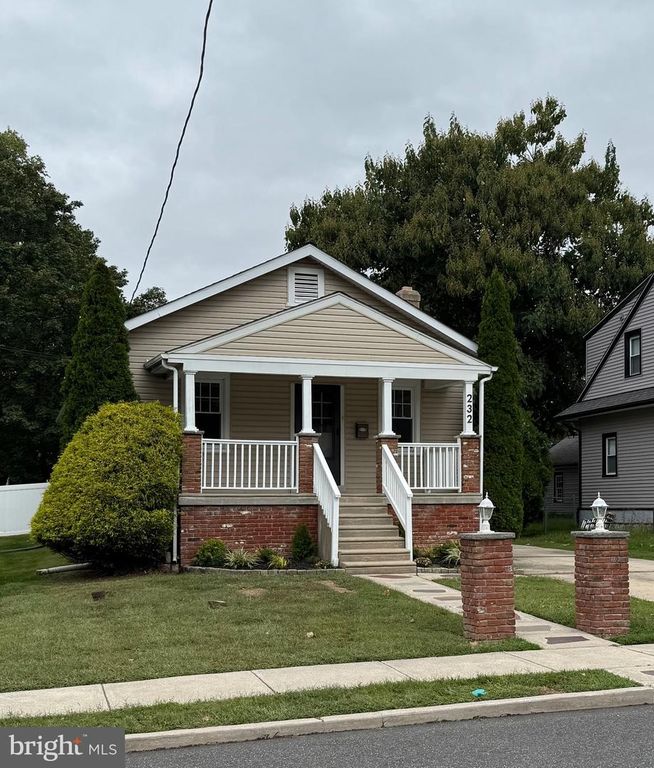 232 S HIGHLAND RD, Springfield, PA 19064