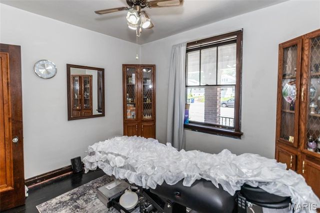 8210 Page Avenue, St Louis, MO 63130