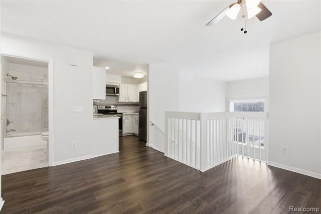 1825 Campau Farms Circle, Detroit, MI 48207