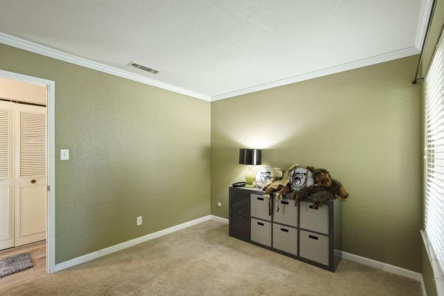 1951 Colombard Cir, Lodi, CA 95240