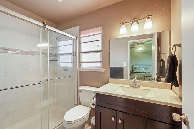 1951 Colombard Cir, Lodi, CA 95240