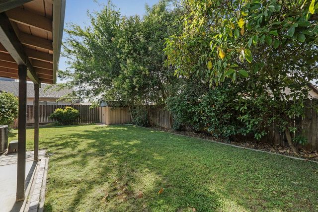 1951 Colombard Cir, Lodi, CA 95240