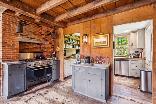 719 Walker Hill Road, Barnard, VT 05031